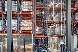 Automaatne Pallet Shuttle on soovitatav suure liikuvusega toodete haldamiseks