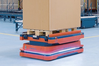 AMR-robotid transpordivad laosiseselt kaubaaluseid