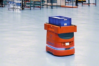 AMR-e kasutatakse tootmisliinide varustamiseks