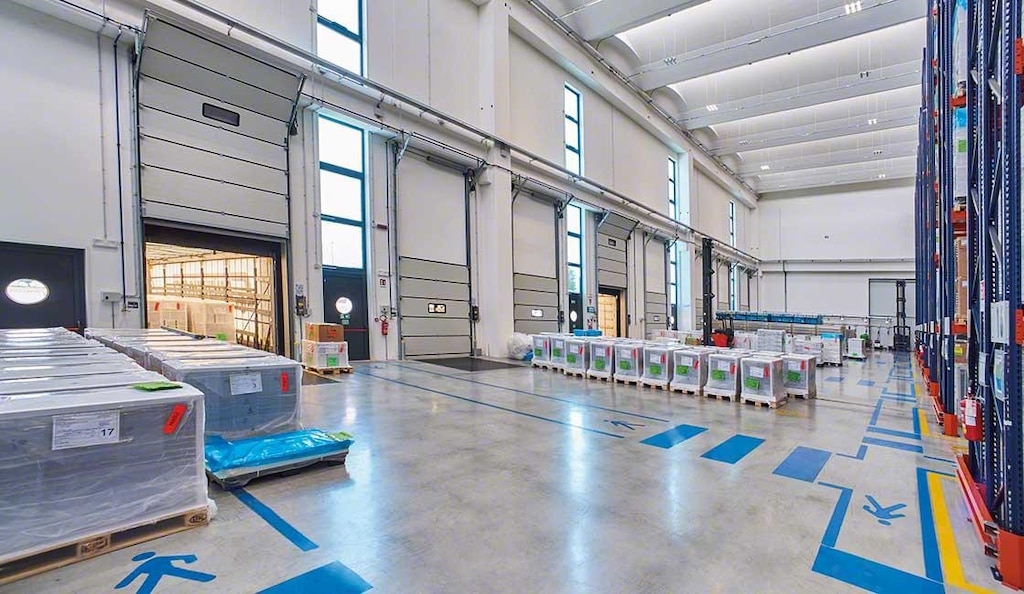 Kaupade lattu vastuvõtmine