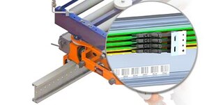 Põrandarelsid kinnitatakse lao põrandale