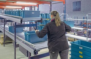 Kastide rullkonveierid on ergonoomilised süsteemid, mis võimaldavad töötajatel tegutseda turvaliselt ja mugavalt