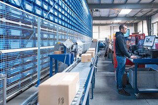 Kastide rullkonveierid on ideaalsed ladudes, kus on pidev ja korduv kaubavoog