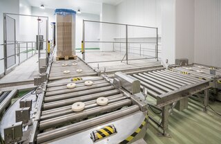 Roostevabast terasest viimistlusega kaubaaluste rullkonveierid on suurepärase korrosioonikindlusega