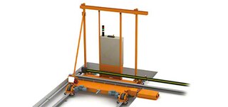 Transpordisild liigutab kaubaaluste virnastuskraanasid ühest vahekäigust teise