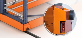 Aktiveerimisel blokeerib sisemine turvapiire aluse liikumise