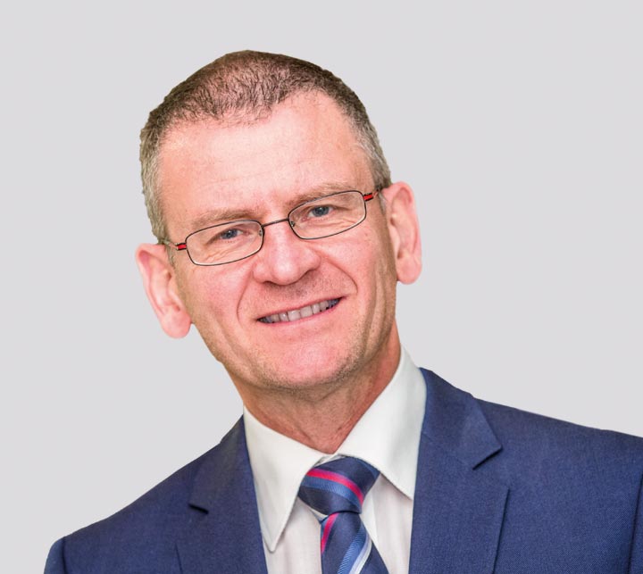 René De Koster, Rotterdami Erasmuse ülikooli professor (Madalmaad)