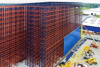 Katteplaate hakatakse paigaldama pärast esimeste riiulite püstitamist